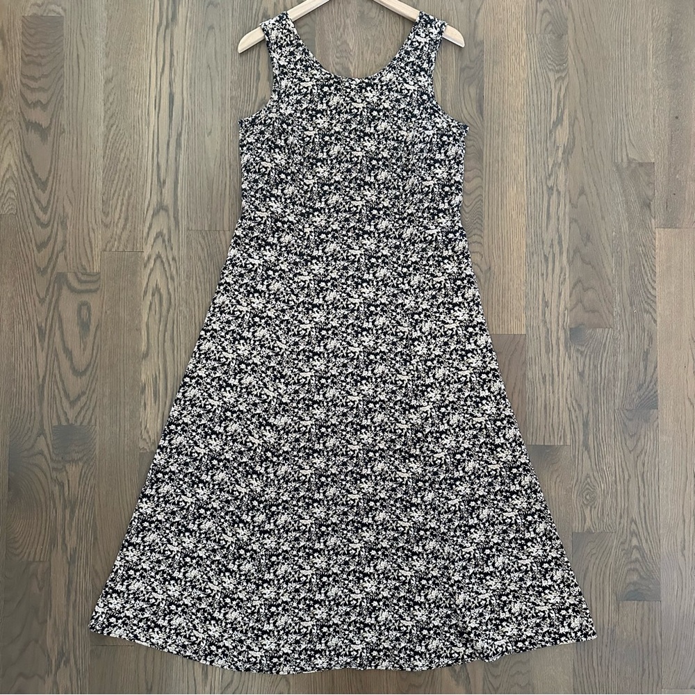 Anthropologie Vintage Ditsy Floral Print Crew Neck Maxi Dress Black Tan Medium